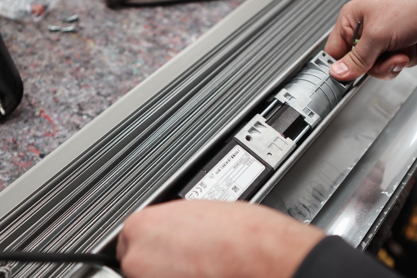 Reparatur eines Rollladenantriebs im Detail